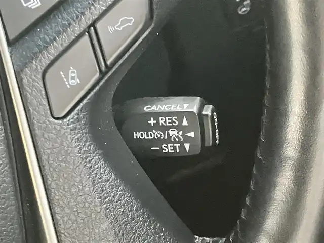 トヨタ ヴェルファイア Z Gエディション 静岡県 2020(令2)年 3.8万km ホワイトパールクリスタルシャイン エンジンスタートボタン/パワーステアリング/パワーウィンドウ/100Ｖ充電/スマートキー/スペアキー1本/Ｗオートエアコン/レーダークルーズコントロール/純正9インチナビ（ＣＤ／ＤＶＤ／ＢＴ／フルセグ）/USB入力端子/ETC2.0/N席電動オットマン/二列目電動オットマン/二列目電動リクライニング/前席パワーシート/電動リアゲート/ドライブレコーダー前後/純正フロアマット/合皮シート/両側パワースライドドア/純正アルミホイール/ABS/横滑り防止装置/コーナーセンサー前後/レーンキープアシスト/盗難防止装置/オートライト/オートマチックハイビーム/三眼LED/W+サイドエアバッグ/カーテンエアバッグ/衝突軽減システム/ステアリングヒーター