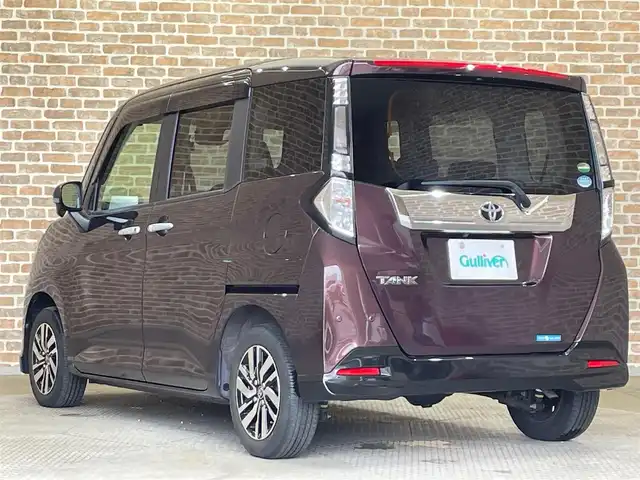 トヨタ タンク カスタムG 岩手県 2018(平30)年 11.7万km プラムブラウンパールクリスタルシャイン ４WD/両側パワースライドドア/スマートアシスト３/衝突回避支援ブレーキ/車線逸脱警報/オートハイビーム/誤発進抑制機能/横滑り防止装置/コーナーセンサー/アイドリングストップ/クルーズコントロール/ロールサンシェード/純正ナビ/（CD/ワンセグ/AUX/SD/Bluetooth）/バックカメラ/ETC/ドライブレコーダー/LEDヘッドライト