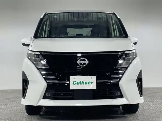 日産 セレナ e－パワー ハイウェイスター V 神奈川県 2025(令7)年 0.1万km未満 ホワイト 登録済未使用車/360度セーフティアシスト/12.3型総合型インターフェースディスプレイ/メモリーナビ/フルセグ　AM FM 　Applecarplay Androidauto　AmazonAlexa USB　HDMI　Bluetooth/純正11型豪席モニター/両側電動スライドドア【サンシェード】/インテリジェントアラウンドビューモニター/インテリジェントルームミラー/ETC2.0/SOSコール/ナビリンク機能付きプロパイロット/プロパイロット緊急停止支援システム/インテリジェントエマージェンシーブレーキ/前方衝突予測警報/車線逸脱防止支援システム/後側方車両検知警報/ふらつき警報/標識検知機能/衝突回避ステアリングアシスト/車線逸脱警報/後退時車両検知警報/踏み間違い防止アシスト/ワイヤレス充電器/純正前後ドライブレコーダー/革巻きステアリング【スイッチ】/e-pedal/電子パーキング　オートホールド/ドライブモード/プッシュスタート/インテリジェントキー/アダブティブLEDヘッドライト/オートレベライザー/純正サイドシル・リアスポイラー/純正16インチアルミホイール
