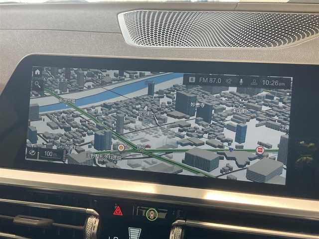 ＢＭＷ ４２０ｉ カブリオレ Mスポーツ 熊本県 2022(令4)年 1.6万km ミネラルホワイト ・スマートキー/・プッシュスタート/・電動オープン/・インテリジェントセーフティ/・ステアリングアシスト/・注意喚起アシスト/・パーキングアシスト/・PDC自走起動/・アクティブPDC緊急ブレーキ/・クルーズコントロール(追従式)/・黒革シート/・前席パワーシート/・前席シートヒーター /・純正HDDナビ/　【Bluetooth・USB・AppleCarPlay】/・バックカメラ/・ETC/・ドライブレコーダー(前方録画)/・ワイヤレス充電/・LEDヘッドランプ/・純正マット/・保証書/取説