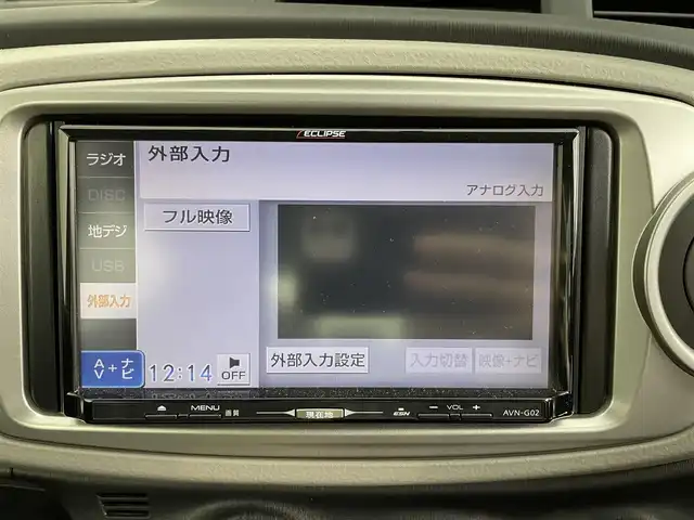 トヨタ ヴィッツ F 道央・札幌 2013(平25)年 5.4万km 緑 ・4WD/・寒冷地仕様/・社外ナビ/・フルセグTV/・CD/DVD再生/・ETC/・電格ミラー/・ドライブレコーダー前後/・リモコンキー/・ヘッドライトレベライザー