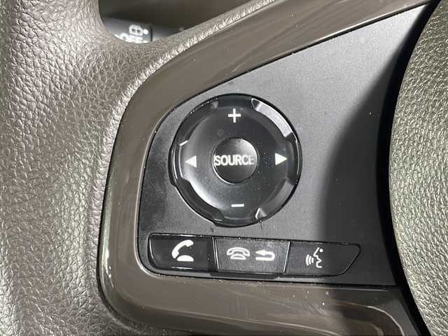 ホンダ Ｎ ＢＯＸ L 沖縄県 2022(令4)年 1.7万km ブリティッシュグリーンP 県外仕入れ/ホンダセンシング/純正ナビ（VXM-225Ci）/　【ＣＤ／Ｂｌｕｅｔｏｏｔｈ】　/バックカメラ/ビルトインＥＴＣ/片側パワースライド/渋滞追従機能付アダプティブクルーズコントロール/ビルトインＥＴＣ/スペアキー１本/純正フロアマット/ドアバイザー/前席シートヒーター/コーナーセンサー