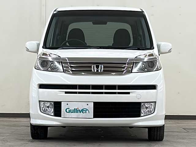 ホンダ ライフ ディーバ ターボパッケージ 道央・札幌 2012(平24)年 2.6万km プレミアムホワイトパール /4WD//純正ディスプレイオーディオ/（CD/DVD/SD/AM/FM）//ステアリングリモコン//ETC//ヒーテッドミラー//スペアキー//エンジンスターター//フォグライト//バックカメラ//リアスポイラー//ターボ車//純正14インチAW
