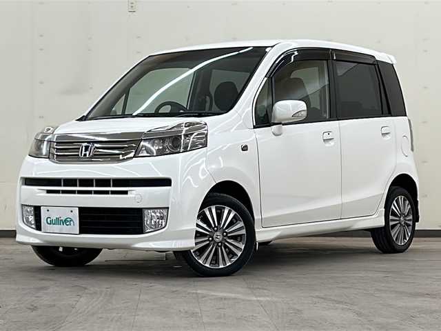 ホンダ ライフ ディーバ ターボパッケージ 道央・札幌 2012(平24)年 2.6万km プレミアムホワイトパール /4WD//純正ディスプレイオーディオ/（CD/DVD/SD/AM/FM）//ステアリングリモコン//ETC//ヒーテッドミラー//スペアキー//エンジンスターター//フォグライト//バックカメラ//リアスポイラー//ターボ車//純正14インチAW
