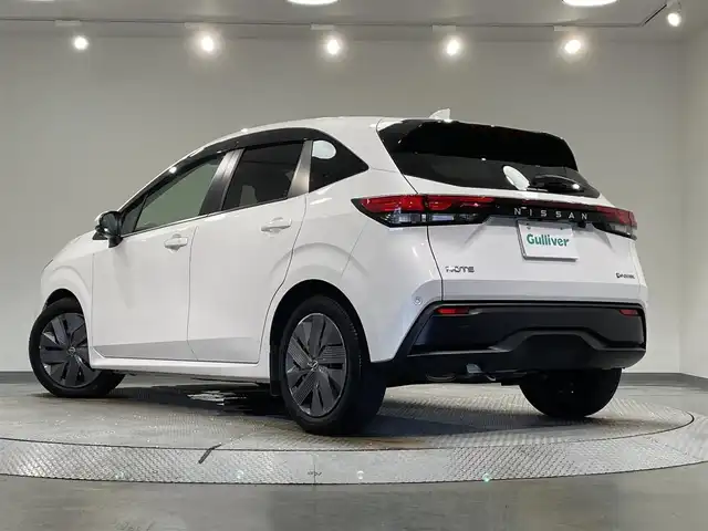 日産 ノート X 愛知県 2021(令3)年 4.6万km ピュアホワイトパール 純正9インチナビ/（Bluetooth/AM/FM/フルセグTV/Carplay）/衝突軽減ブレーキ/アランドビューモニター/レーダークルーズコントロール/ビルトインETC2.0/LEDヘッドライト/オートマチックハイビーム/ドライブレコーダー/ワイヤレス充電/ブラインドスポットモニター/コーナーセンサー/HDMI接続/スマートキー/純正16インチAW/アイドリングストップ