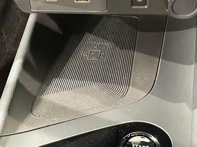 日産 ノート X 愛知県 2021(令3)年 4.6万km ピュアホワイトパール 純正9インチナビ/（Bluetooth/AM/FM/フルセグTV/Carplay）/衝突軽減ブレーキ/アランドビューモニター/レーダークルーズコントロール/ビルトインETC2.0/LEDヘッドライト/オートマチックハイビーム/ドライブレコーダー/ワイヤレス充電/ブラインドスポットモニター/コーナーセンサー/HDMI接続/スマートキー/純正16インチAW/アイドリングストップ
