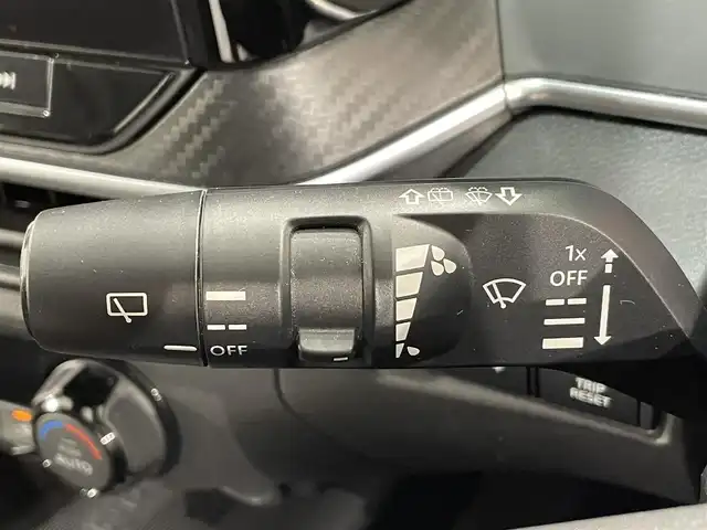日産 ノート X 愛知県 2021(令3)年 4.6万km ピュアホワイトパール 純正9インチナビ/（Bluetooth/AM/FM/フルセグTV/Carplay）/衝突軽減ブレーキ/アランドビューモニター/レーダークルーズコントロール/ビルトインETC2.0/LEDヘッドライト/オートマチックハイビーム/ドライブレコーダー/ワイヤレス充電/ブラインドスポットモニター/コーナーセンサー/HDMI接続/スマートキー/純正16インチAW/アイドリングストップ
