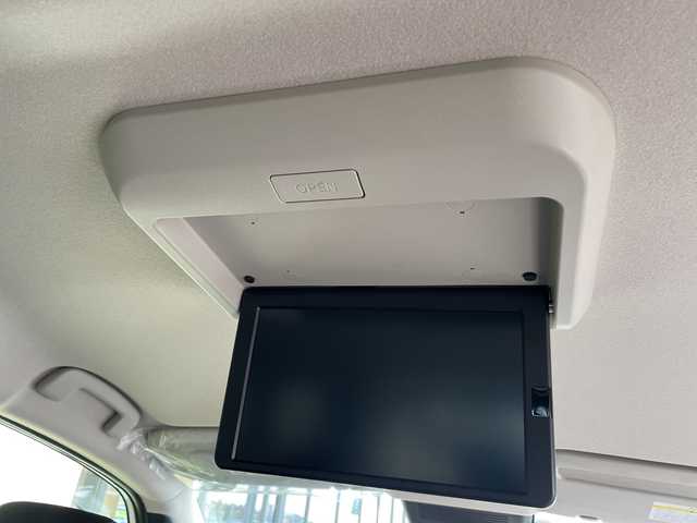 日産 セレナ e－パワー ハイウェイスター V 愛知県 2025(令7)年 0.1千km ブリリアントホワイトパール 登録済未使用車/プロパイロット緊急停止支援システム/SOSコール/純正12.3型ディスプレイオーディオナビ/全方位カメラ/両側パワースライドドア/レーダークルーズコントロール/バックカメラ/ハンズフリースライドドア/コーナーセンサー/純正アルミホイール/ETC2.0/ブラインドスポットモニター/LEDヘッドライト/インテリジェントミラー/リアオートエアコン/オートマチックハイビーム/ワイヤレス充電機/ドライブレコーダー/衝突軽減システム/フルセグ/Bluetooth/ステアリングスイッチ/スマートキー/プッシュスタート