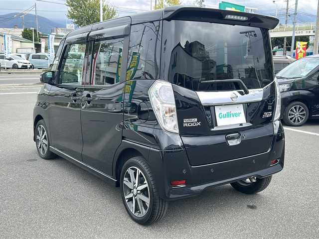 日産 デイズ ルークス ハイウェイスター Gターボ 長野県 2018(平30)年 2.7万km ブラック ターボ/７インチ純正ナビ/Bluetooth Audio/両側パワースライド/ＥＴＣ/全周囲カメラ/バックカメラ/クルーズコントロール/コーナーセンサー前後/ステアリングスイッチ/純正フロアマット/プッシュスタート/ＬＥＤヘッドライト/オートライト/オートマチックハイビーム/フォグランプ/ドアバイザー/スマートキー/後席ロールサンシェード/後席用テーブル ドリンクホルダー/横滑り防止機能/盗難防止機能