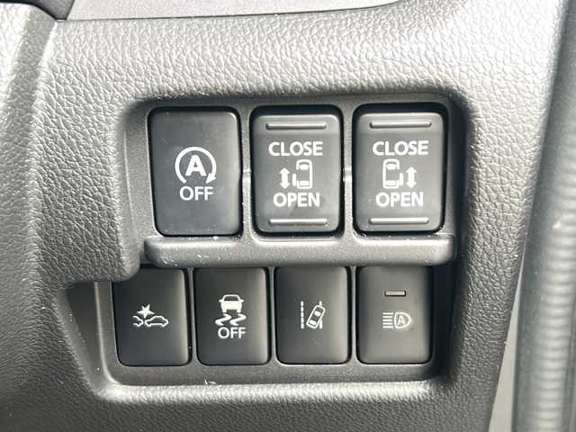 日産 デイズ ルークス ハイウェイスター Gターボ 長野県 2018(平30)年 2.7万km ブラック ターボ/７インチ純正ナビ/Bluetooth Audio/両側パワースライド/ＥＴＣ/全周囲カメラ/バックカメラ/クルーズコントロール/コーナーセンサー前後/ステアリングスイッチ/純正フロアマット/プッシュスタート/ＬＥＤヘッドライト/オートライト/オートマチックハイビーム/フォグランプ/ドアバイザー/スマートキー/後席ロールサンシェード/後席用テーブル ドリンクホルダー/横滑り防止機能/盗難防止機能