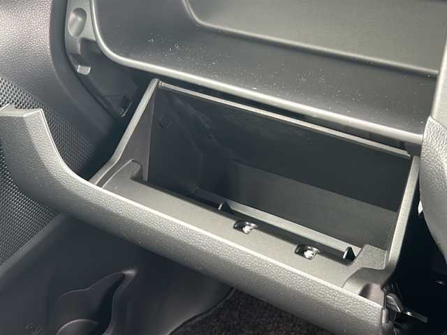 日産 デイズ ルークス ハイウェイスター Gターボ 長野県 2018(平30)年 2.7万km ブラック ターボ/７インチ純正ナビ/Bluetooth Audio/両側パワースライド/ＥＴＣ/全周囲カメラ/バックカメラ/クルーズコントロール/コーナーセンサー前後/ステアリングスイッチ/純正フロアマット/プッシュスタート/ＬＥＤヘッドライト/オートライト/オートマチックハイビーム/フォグランプ/ドアバイザー/スマートキー/後席ロールサンシェード/後席用テーブル ドリンクホルダー/横滑り防止機能/盗難防止機能