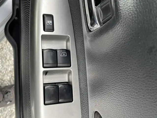 日産 デイズ ルークス ハイウェイスターX Gパッケージ 神奈川県 2014(平26)年 11.4万km クールシルバー (株)IDOMが運営する【じしゃロン秦野店】の自社ローン対象車両になります。こちらは現金ご利用時の価格です。自社ローンご希望の方は別途その旨お申付け下さい。