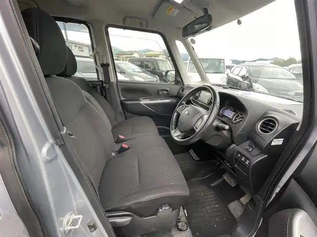 日産 デイズ ルークス ハイウェイスターX Gパッケージ 神奈川県 2014(平26)年 11.4万km クールシルバー (株)IDOMが運営する【じしゃロン秦野店】の自社ローン対象車両になります。こちらは現金ご利用時の価格です。自社ローンご希望の方は別途その旨お申付け下さい。