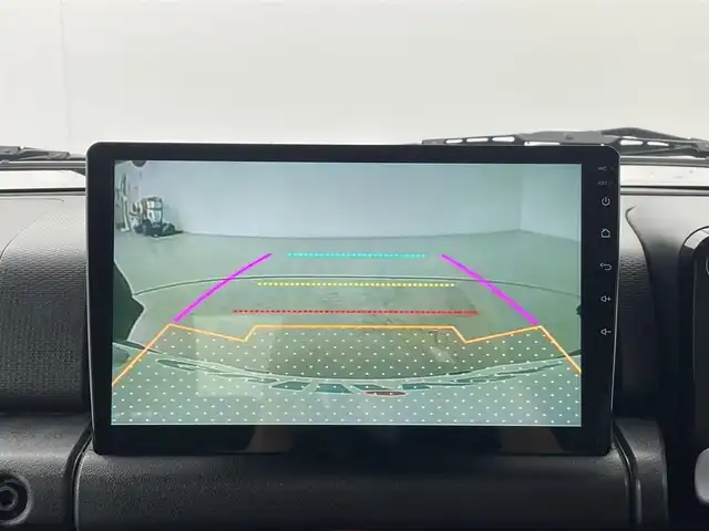 スズキ ジムニー シエラ JC 群馬県 2024(令6)年 1万km ミディアムグレー 社外フローティングディスプレイオーディオ/・Bluetooth・バックカメラ/＝＝＝＝＝/５ＭＴ　フローティングディスプレイオーディオ　Ｂｌｕｅｔｏｏｔｈ　バックカメラ　クルーズコントロール　シートヒーター　ヒーテッドドアミラー　デュアルセンサーブレーキサポート　スマートキー　４ＷＤ　禁煙
