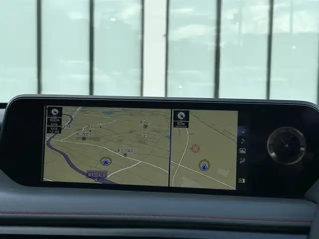 レクサス ＵＸ 250h Fスポーツ 大阪府 2019(平31)年 4.6万km グラファイトブラックガラスフレーク レクサスセーフティシステム/・アダプティクブクルーズコントロール/・プリクラッシュセーフティー/・レーントレーシングアシスト/・クリアランスソナー/・レーンディパーチャーアラート /・オートマチックハイビーム/・ロードサインアシスト/純正ナビ/・Bluetooth/フルセグTV/CD/Blu-ray/USB/　Miracast/AUX/ラジオ/主要装備/・バックカメラ/・BSM/・オートホールド/・ステアリングヒーター/・サンルーフ/・赤革シート/・パワーシート/メモリー付き/・シートヒーター/・横滑り防止装置/・レーダー探知機/・ドライブレコーダー/・ETC2.0