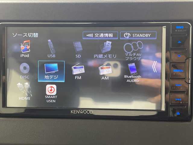 三菱 デリカミニ T プレミアム 岐阜県 2024(令6)年 2.4万km チタニウムグレーメタリック ４WD/ターボ/デジタルインナーミラー/社外ナビ/（CD/DVD/Bluetooth/フルセグ）/全方位カメラ/キックセンサー/両側パワースライドドア/ハーフレザー（シートカバー装着中）/マイパイロット/レーダークルーズコントロール/前方ドライブレコーダー/ビルトインETC/ステアリングヒーター/前席シートヒーター/パドルシフト/スマートキー