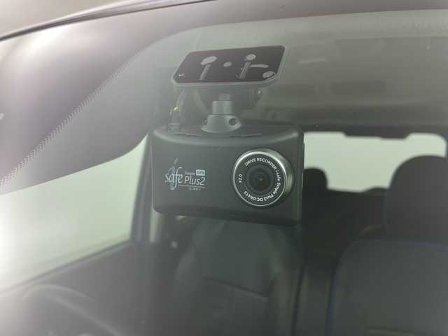 三菱 デリカミニ T プレミアム 岐阜県 2024(令6)年 2.4万km チタニウムグレーメタリック ４WD/ターボ/デジタルインナーミラー/社外ナビ/（CD/DVD/Bluetooth/フルセグ）/全方位カメラ/キックセンサー/両側パワースライドドア/ハーフレザー（シートカバー装着中）/マイパイロット/レーダークルーズコントロール/前方ドライブレコーダー/ビルトインETC/ステアリングヒーター/前席シートヒーター/パドルシフト/スマートキー