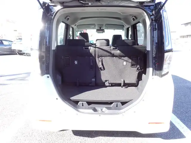 トヨタ ルーミー カスタムG－T 千葉県 2025(令7)年 0.1千km ブラックマイカメタリック/パールホワイト2トーン 登録済未使用車/ブラック&パールホワイト３/コンフォートパッケージ/純正9インチディスプレイオーディオ/・フルセグTV/Bluetooth/パノラミックビューモニター/バックカメラ/両側パワースライドドア/プッシュスタート/スマートキー2本/前席シートヒーター/スマートアシスト/・衝突警報機能/・衝突回避支援ブレーキ機能/・ブレーキ制御付誤発進抑制機能/・車線逸脱警報機能/・路側逸脱警報機能/・先行車発進お知らせ機能/・標識認識機能/・アダプティブクルーズコントロール/純正フロアマット/純正15インチAW/LEDヘッドライト/オートライト/フォグライト/取扱説明書/保証書