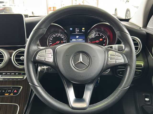 メルセデス・ベンツ Ｃ２００ ステーションワゴンアバンギャルド 和歌山県 2018(平30)年 5.2万km 白 ブルメスターオーディオ　/ステアリングパイロット /純正ＳＤナビ/フルセグTV/Bluetooth/USB入力端子/CD再生機能　/バックカメラ　/禁煙　/前後コーナーセンサー　/ターボ　/ＬＥＤヘッドライト /オートライト/メモリーパワーシート/シートヒーター /レーダークルーズコントロール /レーンキープアシスト/パドルシフト/Wエアバッグ/カーテンエアバッグ/純正AW18インチ/前後純正ドライブレコーダー