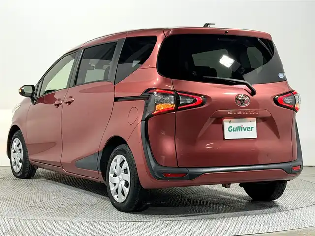 トヨタ シエンタ G 大阪府 2017(平29)年 5.5万km レッドマイカM ナビTV バックカメラ 両側パワースライドドア シートヒーター 衝突軽減ブレーキ レーンアシスト オートハイビーム スマートキー プッシュスタート オートライト LEDヘッドライト ドライブレコーダー ETC