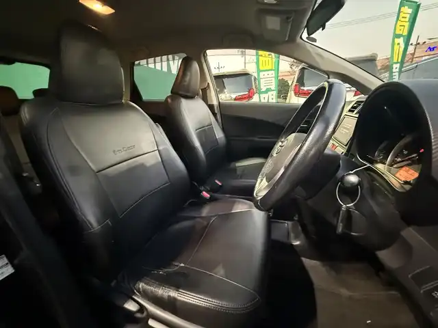 トヨタ ラクティス G スマートストップセレクション 千葉県 2012(平24)年 11.6万km ブラックマイカ 純正SDナビ（NSDD-W61)　地図SD無し/ワンセグ/革調シートカバー（D席破れ有）/ETC/オートライト/HIDヘッドライト/社外15インチアルミホイール/スマートキー