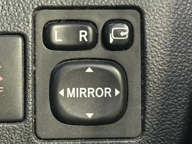 トヨタ ラクティス G スマートストップセレクション 千葉県 2012(平24)年 11.6万km ブラックマイカ 純正SDナビ（NSDD-W61)　地図SD無し/ワンセグ/革調シートカバー（D席破れ有）/ETC/オートライト/HIDヘッドライト/社外15インチアルミホイール/スマートキー