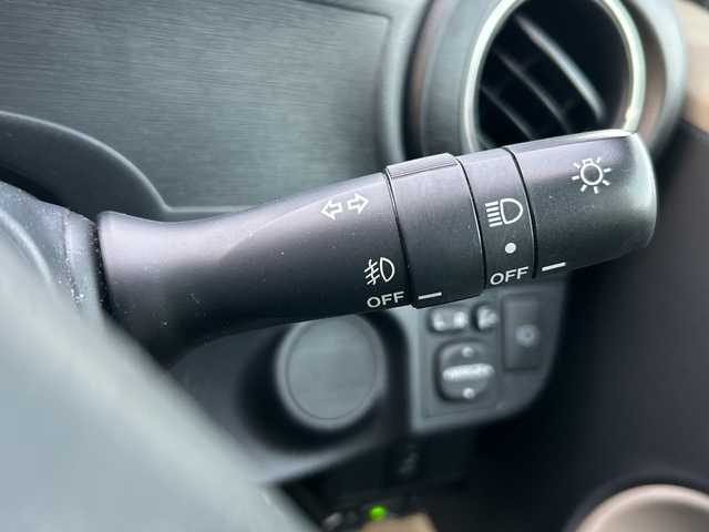 トヨタ アクア 山梨県 2013(平25)年 3.8万km 青 純正ナビ　/純正フロアマット/フルセグ/LEDライト