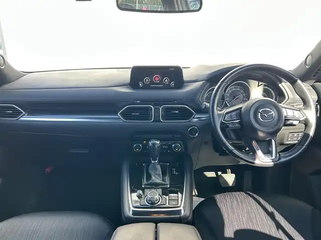 マツダ ＣＸ－８ XD プロアクティブ 熊本県 2018(平30)年 1.9万km ディープクリスタルブルーマイカ 純正ナビ/・AM/FM/CD/DVD/USB/AUX/BT/・フルセグTV/全周囲カメラ/・フロント/サイド/バック/トラクションコントロールシステム/レーンキープアシスト/ブラインドスポットモニター/スマートブレーキサポート/交通標識認識システム/ドライバーアテンションアラート/車間認知支援システム/ヘッドアップディスプレイ/オートマチックハイビーム/前後コーナーセンサー/レーダークルーズコントロール/革巻きステアリング/・ステアリングリモコン/・ステアリングヒーター/D席パワーシート/・D/N席シートヒーター/オートライト/・LEDライト/電動格納ミラー/・ウィンカーミラー/前方ドライブレコーダー/電動サイドブレーキ/・オートホールドボタン/純正アルミホイール/純正フロアマット/スマートキー