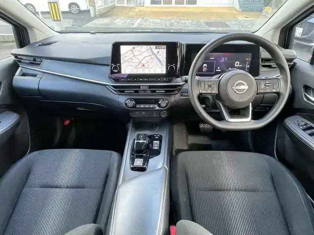 日産 ノート e－パワー X 島根県 2022(令4)年 6.8万km ダークメタルグレー プロパイロット/・レーダークルーズコントロール/・レーンアシスト　/純正９インチメモリナビ　/(AM/FM/フルセグTV/Ｂｌｕｅｔｏｏｔｈ接続)　/全方位／バックカメラ　/ビルトインＥＴＣ2.0　/純正前方ドライブレコーダー　/インテリジェント エマージェンシーブレーキ/アイドリングストップ　/前後コーナーセンサー　/電動パーキングブレーキ/オートハイビーム／ライト/置くだけ充電/純正LEDヘッドライト/純正フロアマット/保証書・取扱説明書（本体＋ナビ）