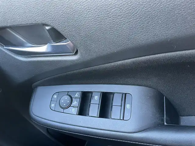 日産 ノート e－パワー X 島根県 2022(令4)年 6.8万km ダークメタルグレー プロパイロット/・レーダークルーズコントロール/・レーンアシスト　/純正９インチメモリナビ　/(AM/FM/フルセグTV/Ｂｌｕｅｔｏｏｔｈ接続)　/全方位／バックカメラ　/ビルトインＥＴＣ2.0　/純正前方ドライブレコーダー　/インテリジェント エマージェンシーブレーキ/アイドリングストップ　/前後コーナーセンサー　/電動パーキングブレーキ/オートハイビーム／ライト/置くだけ充電/純正LEDヘッドライト/純正フロアマット/保証書・取扱説明書（本体＋ナビ）