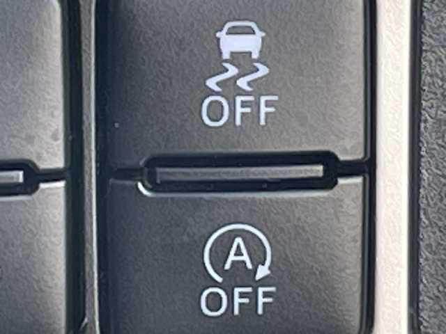 ダイハツ ムーヴ キャンバス G ブラックインテリア リミテッド SAⅢ 茨城県 2019(令1)年 8.8万km パールホワイトⅢ/スムースグレーマイカメタリック 2トーン カロッツェリアナビ /両側パワースライドドア /衝突軽減システム /アラウンドビューモニター /コーナーセンサー前後 /2トーンカラー /LEDヘッドライト /LEDフォグランプ /ドライブレコーダー /ETC/オートマチックハイビーム /USBソケット