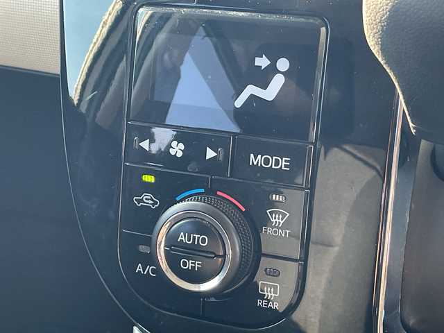 ダイハツ ムーヴ キャンバス G ブラックインテリア リミテッド SAⅢ 茨城県 2019(令1)年 8.8万km パールホワイトⅢ/スムースグレーマイカメタリック 2トーン カロッツェリアナビ /両側パワースライドドア /衝突軽減システム /アラウンドビューモニター /コーナーセンサー前後 /2トーンカラー /LEDヘッドライト /LEDフォグランプ /ドライブレコーダー /ETC/オートマチックハイビーム /USBソケット