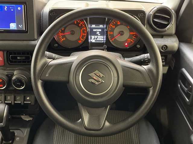 スズキ ジムニー XL 新潟県 2021(令3)年 6万km シフォンアイボリーM 4WD/社外ディスプレイオーディオ/CD/DVD/BT/バックカメラ/衝突被害軽減ブレーキ/レーンキープアシスト/シートヒーター/スマートキー/プッシュスタート/オートライト/オートハイビーム/フォグランプ