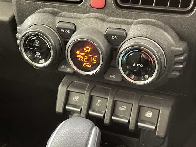 スズキ ジムニー XL 新潟県 2021(令3)年 6万km シフォンアイボリーM 4WD/社外ディスプレイオーディオ/CD/DVD/BT/バックカメラ/衝突被害軽減ブレーキ/レーンキープアシスト/シートヒーター/スマートキー/プッシュスタート/オートライト/オートハイビーム/フォグランプ