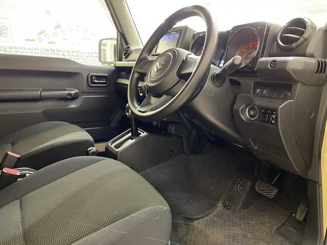 スズキ ジムニー XL 新潟県 2021(令3)年 6万km シフォンアイボリーM 4WD/社外ディスプレイオーディオ/CD/DVD/BT/バックカメラ/衝突被害軽減ブレーキ/レーンキープアシスト/シートヒーター/スマートキー/プッシュスタート/オートライト/オートハイビーム/フォグランプ