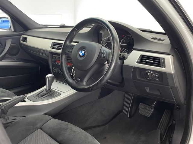 ＢＭＷ ３２３ｉ