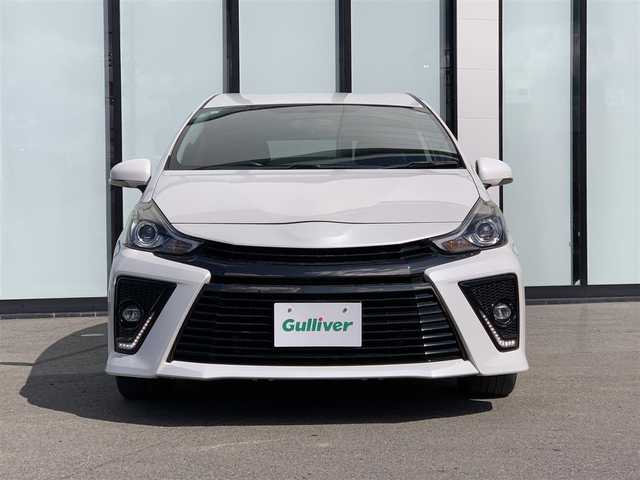 トヨタ プリウス α S ツーリングセレクション G’s 大阪府 2015(平27)年 5.7万km ホワイトパールクリスタルシャイン ワンオーナー/純正メモリーナビ/CD/DVD/Bluetooth/フルセグTV/バックカメラ/LEDオートヘッドライト/LEDイルミネーションビーム/純正大径マフラー/純正18インチAW/G’s専用サスペンション/革巻きステアリング/ハーフレザスポーツーシート/USB/プッシュスタート/スマートキー/ビルトインETC