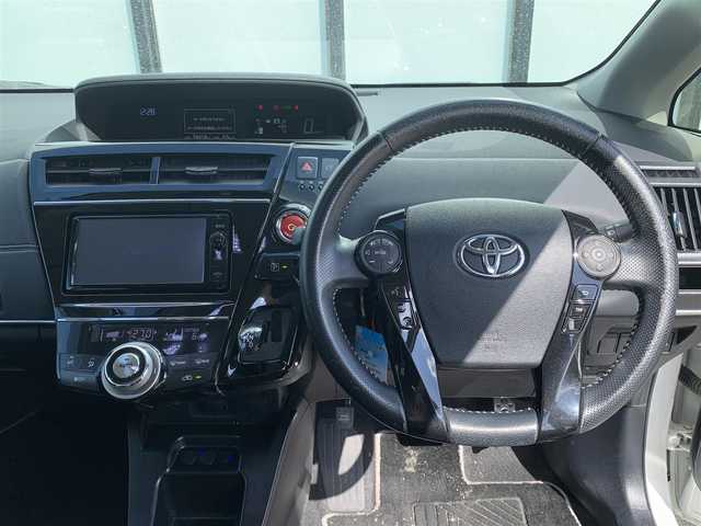 トヨタ プリウス α S ツーリングセレクション G’s 大阪府 2015(平27)年 5.7万km ホワイトパールクリスタルシャイン ワンオーナー/純正メモリーナビ/CD/DVD/Bluetooth/フルセグTV/バックカメラ/LEDオートヘッドライト/LEDイルミネーションビーム/純正大径マフラー/純正18インチAW/G’s専用サスペンション/革巻きステアリング/ハーフレザスポーツーシート/USB/プッシュスタート/スマートキー/ビルトインETC