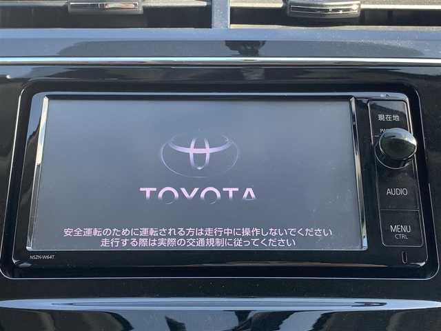 トヨタ プリウス α S ツーリングセレクション G’s 大阪府 2015(平27)年 5.7万km ホワイトパールクリスタルシャイン ワンオーナー/純正メモリーナビ/CD/DVD/Bluetooth/フルセグTV/バックカメラ/LEDオートヘッドライト/LEDイルミネーションビーム/純正大径マフラー/純正18インチAW/G’s専用サスペンション/革巻きステアリング/ハーフレザスポーツーシート/USB/プッシュスタート/スマートキー/ビルトインETC