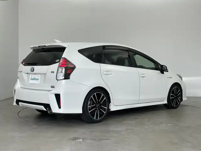 トヨタ プリウス α S ツーリングセレクション G’s 埼玉県 2015(平27)年 5.7万km ホワイトパールクリスタルシャイン 純正メモリーナビ/CD/DVD/Bluetooth/フルセグTV/バックカメラ/LEDオートヘッドライト/LEDイルミネーションビーム/純正大径マフラー/純正18インチAW/G’s専用サスペンション/革巻きステアリング/ハーフレザスポーツーシート/USB/プッシュスタート/スマートキー/ビルトインETC