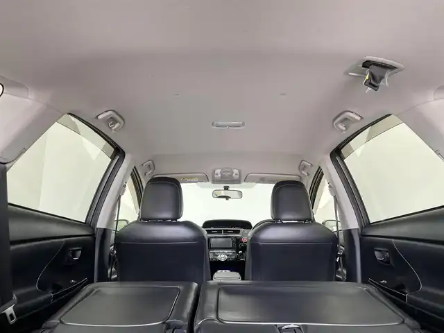 トヨタ プリウス α S ツーリングセレクション G’s 埼玉県 2015(平27)年 5.7万km ホワイトパールクリスタルシャイン 純正メモリーナビ/CD/DVD/Bluetooth/フルセグTV/バックカメラ/LEDオートヘッドライト/LEDイルミネーションビーム/純正大径マフラー/純正18インチAW/G’s専用サスペンション/革巻きステアリング/ハーフレザスポーツーシート/USB/プッシュスタート/スマートキー/ビルトインETC