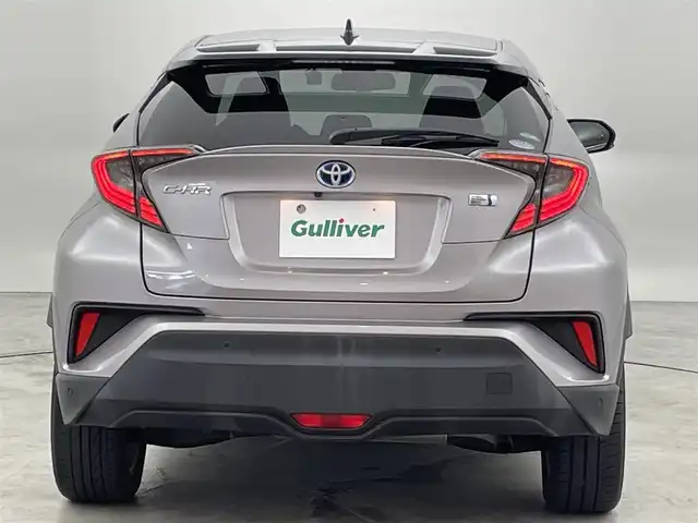 トヨタ Ｃ－ＨＲ G LEDエディション 福岡県 2018(平30)年 2.8万km ブラック/メタルストリームM 純正ナビ　/バックカメラ　/ビルトインＥＴＣ　/前方ドライブレコーダー　/レーダークルーズコントロール　/コーナーセンサー　/衝突被害軽減ブレーキ　/レーンキープ　/ＢＳＭ　/ＲＣＴＡ　/ハーフレザー　/シートヒーター
