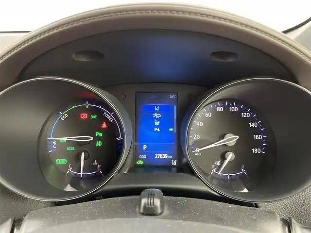 トヨタ Ｃ－ＨＲ G LEDエディション 福岡県 2018(平30)年 2.8万km ブラック/メタルストリームM 純正ナビ　/バックカメラ　/ビルトインＥＴＣ　/前方ドライブレコーダー　/レーダークルーズコントロール　/コーナーセンサー　/衝突被害軽減ブレーキ　/レーンキープ　/ＢＳＭ　/ＲＣＴＡ　/ハーフレザー　/シートヒーター