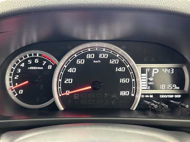 トヨタ パッソ モーダ　S 岐阜県 2016(平28)年 1.9万km ダークエメラルドマイカ 純正ナビ/（BT/フルセグTV/CD/SD/AUX）/スマアシII/・衝突回避支援ブレーキ/・衝突警報機能/・車線逸脱警報機能/・誤発進抑制制御機能/・先行車発信お知らせ機能/バックカメラ/フォグランプ/ETC/スマートキー/プッシュスタート/ステアリングスイッチ/純正ドアバイザー/純正フロアマット/アイドリングストップ