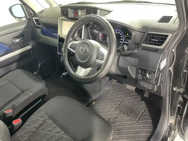トヨタ ルーミー カスタムG－T 神奈川県 2018(平30)年 4.6万km ブラックマイカメタリック 社外7型ワイドSDナビゲーション【AVIC-CL901】/AM FM BT MSV フルセグ USB/バックカメラ/両側パワースライドドア/リアロールシェード/社外前方ドライブレコーダー/ETC2.0/クルーズコントロール/純正フロントリップ/リアスポイラー/車線逸脱防止機能/TRC/PCS/アイドリングストップ/LEDヘッドライト/フォグランプ/電装格納ミラー/スマートキー