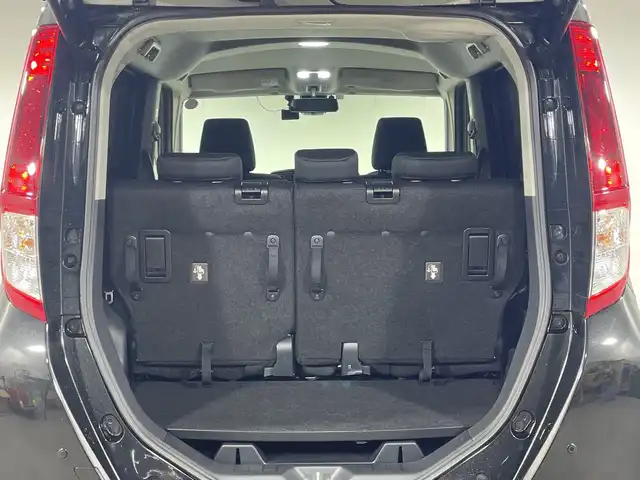 トヨタ ルーミー カスタムG－T 神奈川県 2018(平30)年 4.6万km ブラックマイカメタリック 社外7型ワイドSDナビゲーション【AVIC-CL901】/AM FM BT MSV フルセグ USB/バックカメラ/両側パワースライドドア/リアロールシェード/社外前方ドライブレコーダー/ETC2.0/クルーズコントロール/純正フロントリップ/リアスポイラー/車線逸脱防止機能/TRC/PCS/アイドリングストップ/LEDヘッドライト/フォグランプ/電装格納ミラー/スマートキー
