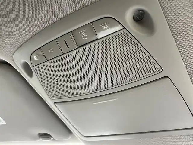 日産 エクストレイル ハイブリッド 20X 埼玉県 2018(平30)年 13.8万km ブリリアントホワイトパール (株)IDOMが運営する【じしゃロン鳩ヶ谷店】の自社ローン専用車両になりますこちらは現金またはオートローンご利用時の価格です。自社ローンご希望の方は別途その旨お申付け下さい/プッシュスタート/インテリジェントキー/エマーションブレーキ/前後ソナー/純正ＳＤナビ/　(CD/DVD/ブルーレイD/USB/AUX/Bluetooth接続)/フルセグＴＶ/バックカメラ/ＥＴＣ/前後ドライブレコーダー/電動リアゲート/ＬＥＤヘッドライト