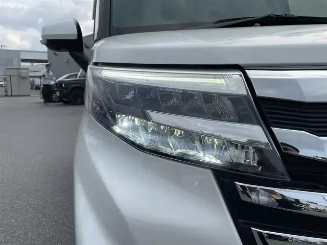トヨタ ルーミー カスタムG－T 鳥取県 2021(令3)年 2.5万km ブラックマイカメタリック/パールホワイト2トーン ツートンルーフ/スマートアシスト/純正9型ナビ【NSZT-Y68T】/・フルセグ/・CD/DVD/・Bluetooth/パノラミックビューモニター/両側電動スライドドア/ETC/スマートキー/プッシュスタート/前席シートヒーター/純正エアロ/純正AW/ターボ/ABS/クリアランスソナー/オートライト/LEDヘッドライト/Wエアバック