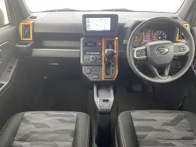 ダイハツ タフト G ターボ 福井県 2020(令2)年 2.8万km サンドベージュメタリック 純正ナビ/CD/DVD/Bluetooth/フルセグ/４WD/ガラスルーフ/ターボ/シートヒーター/アダプティブクルーズコントロール/ETC/バックカメラ/フォグランプ/横滑り防止装置/オートライト/レーンキープアシスト