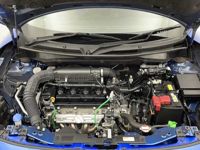 スズキ スイフト XG 宮城県 2023(令5)年 2.7万km スピーディーブルーM アダプティブクルーズコントロール /LEDヘッドライト /オートライト /シートヒーター /純正ホイール /スペアキー /スマートキー /プッシュスタート /衝突被害軽減システム /ハンドルカバー /クリアランスソナー/ブリヂストンタイヤ２０２０年製